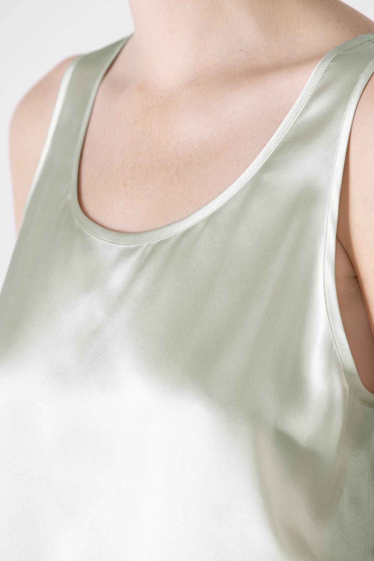 Dylan Urban Silk Tank Top Camisole NK iMODE 