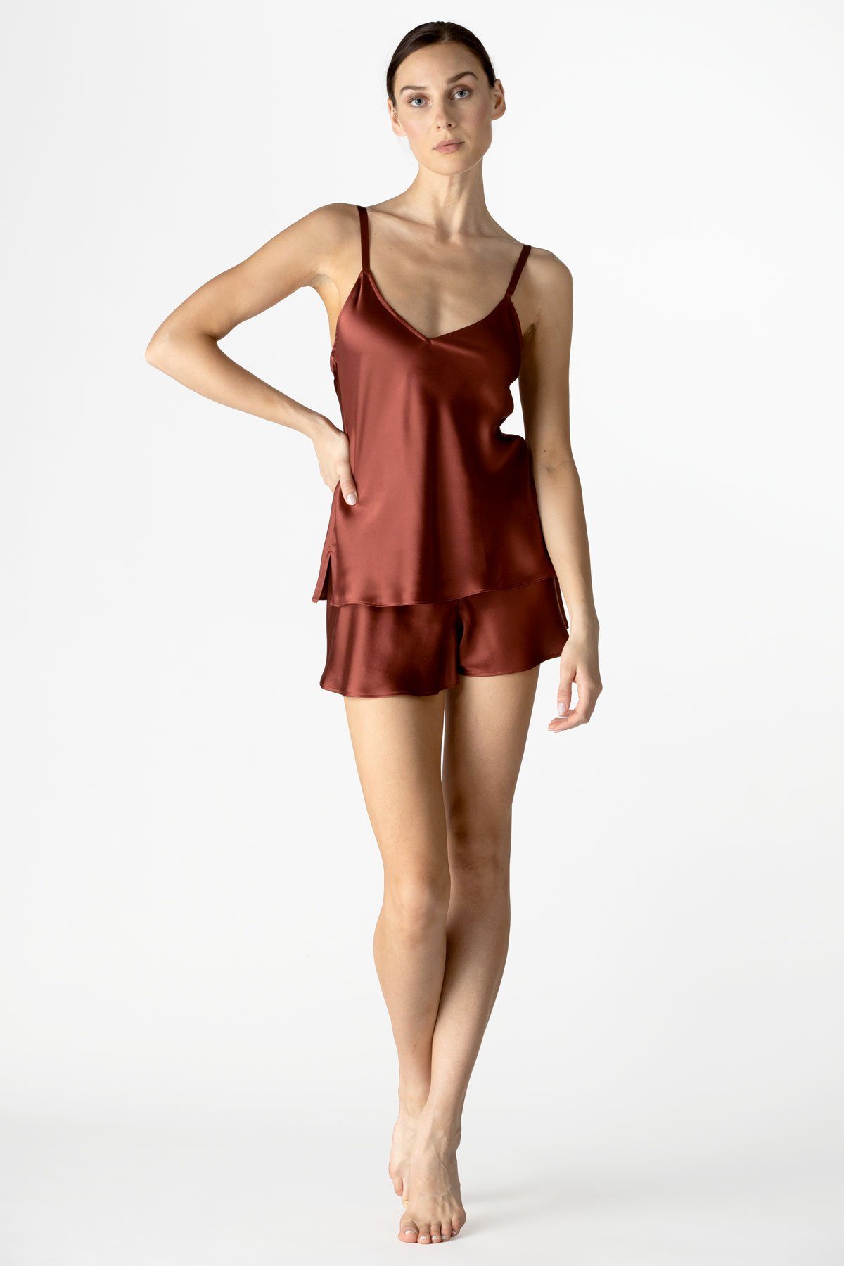 Dylan Urbane Silk Camisole Camisole NK iMODE crimson red XS